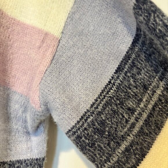 BloomChic Colorblock Contrast Patched Pocket Cardigan - 14-16/1X - Picture 4 of 7